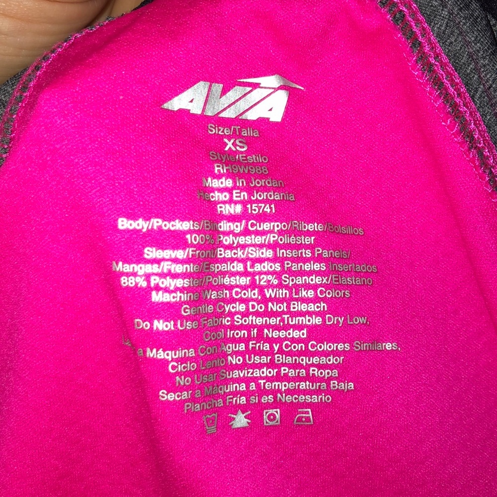running jacket - Picture 3 of 3